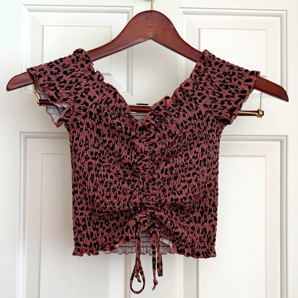 Rue21 Top Size S Brown Black Ruched Animal Print Blouse Short Sleeves